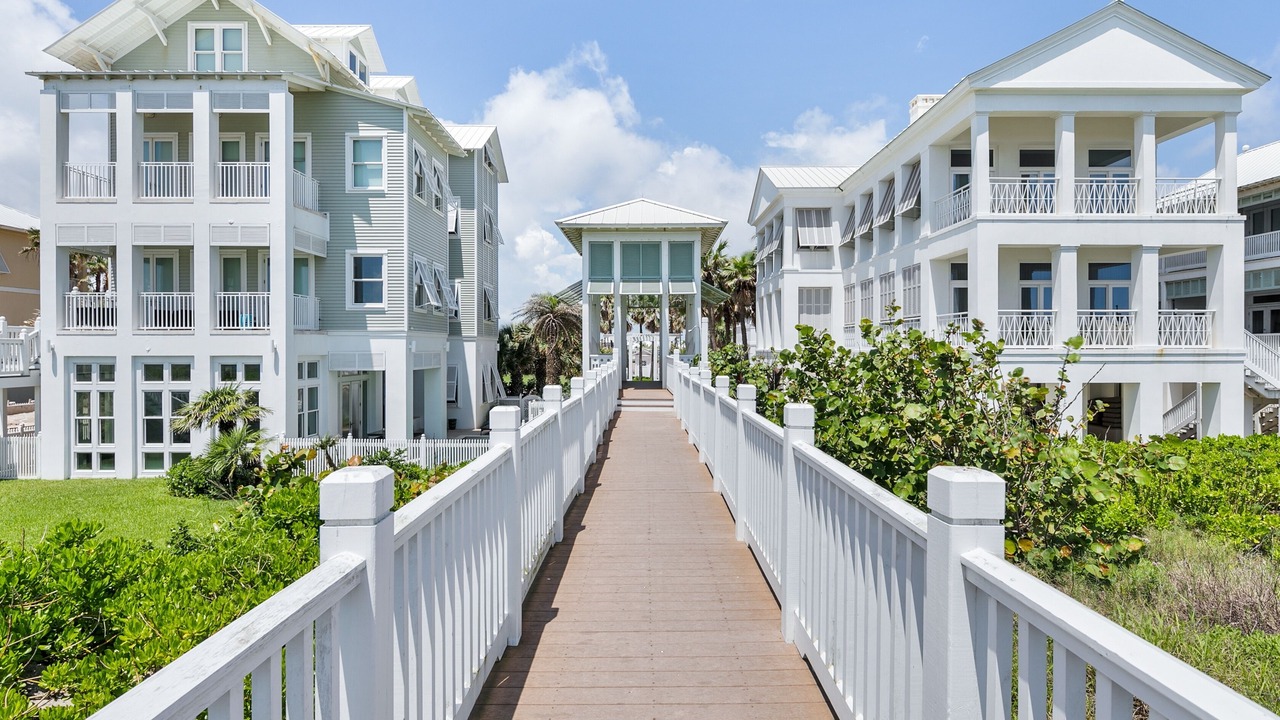 Photo of Patio Balcony in The Shores