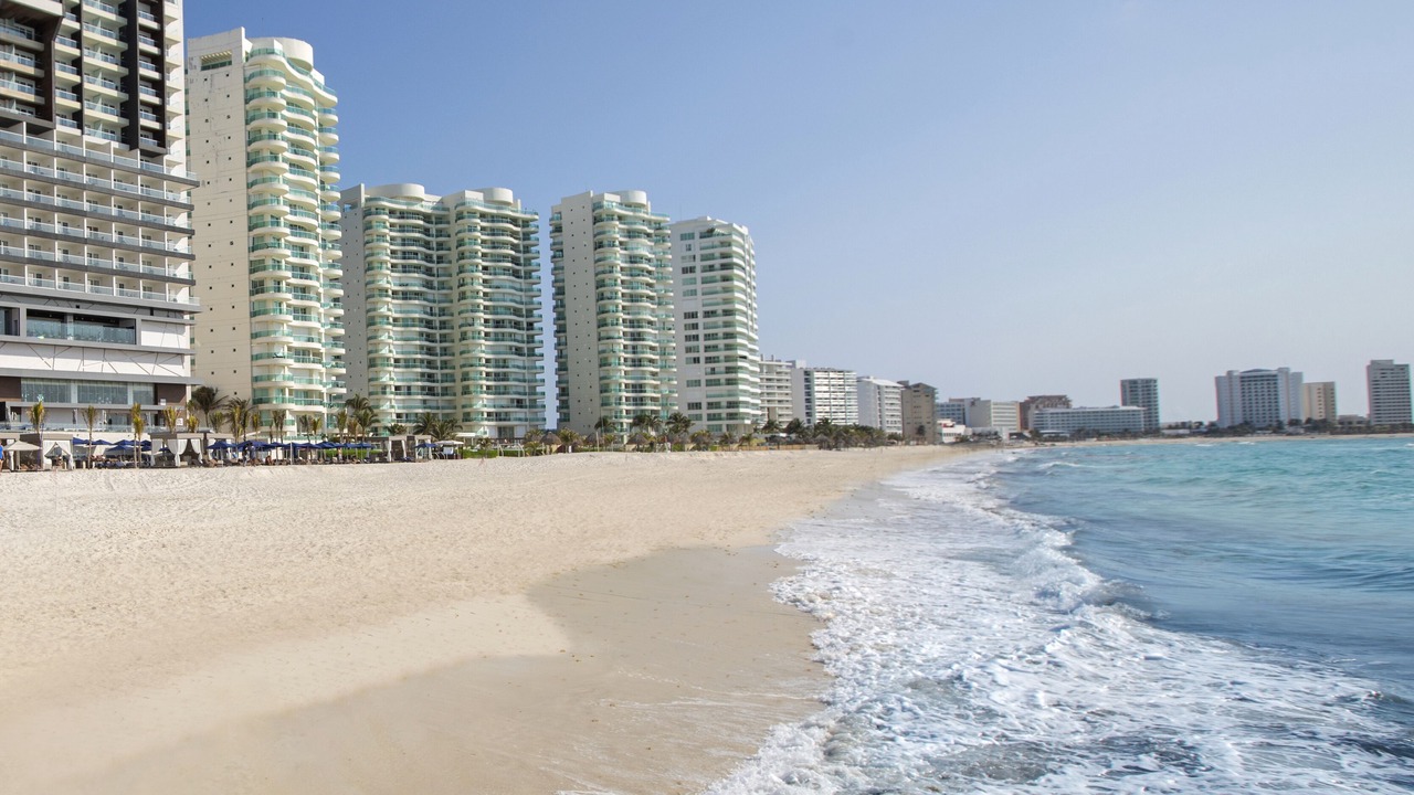 Photo of Others in Punta Cancun