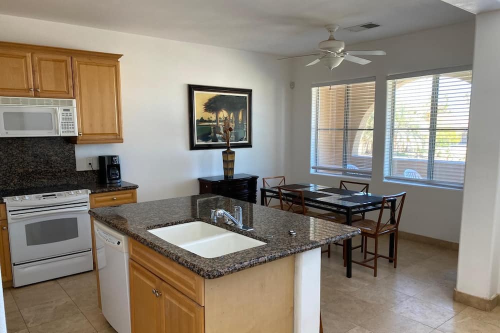 Photo of Kitchen in El Dorado Ranch