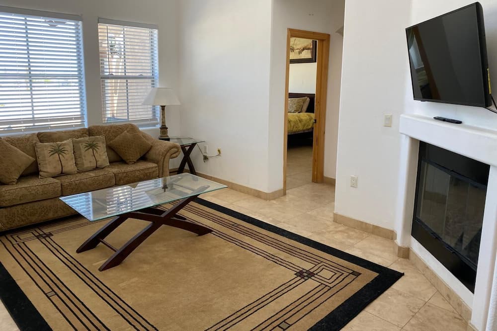 Photo of Livingroom in El Dorado Ranch