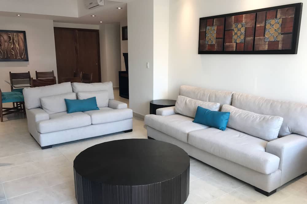 Photo of Livingroom in Costa Azul
