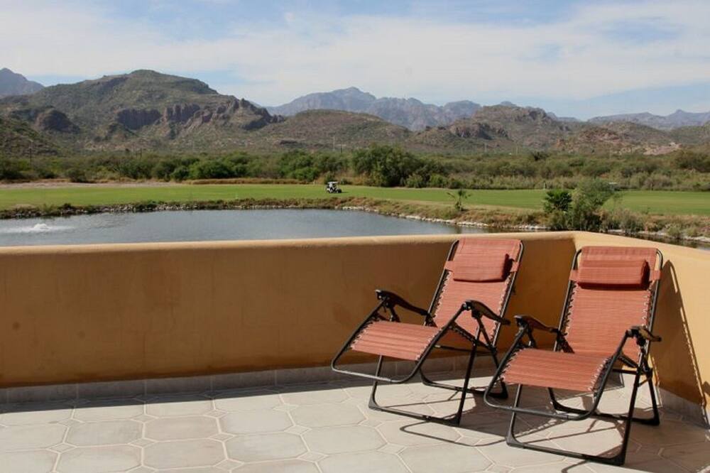 Photo of Patio Balcony in Nopolo