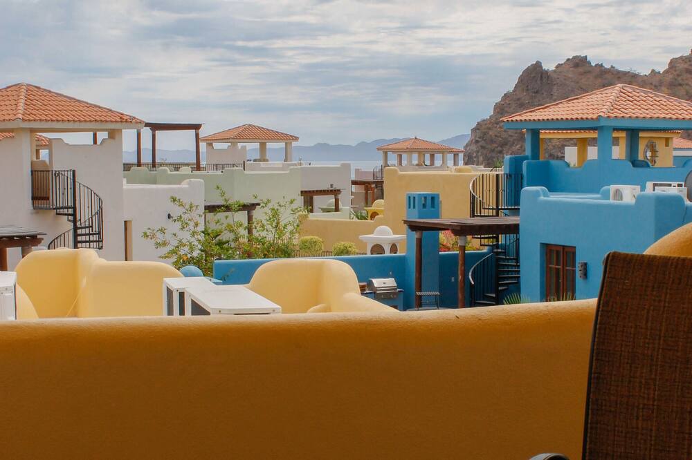 Photo of Patio Balcony in Nopolo