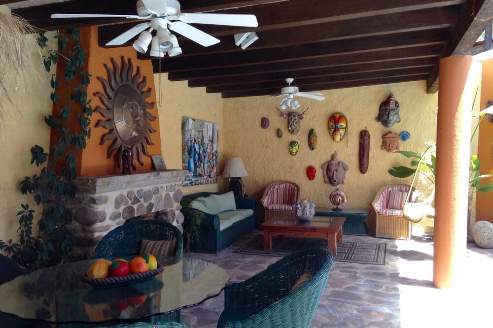 Photo of Livingroom in Ajijic