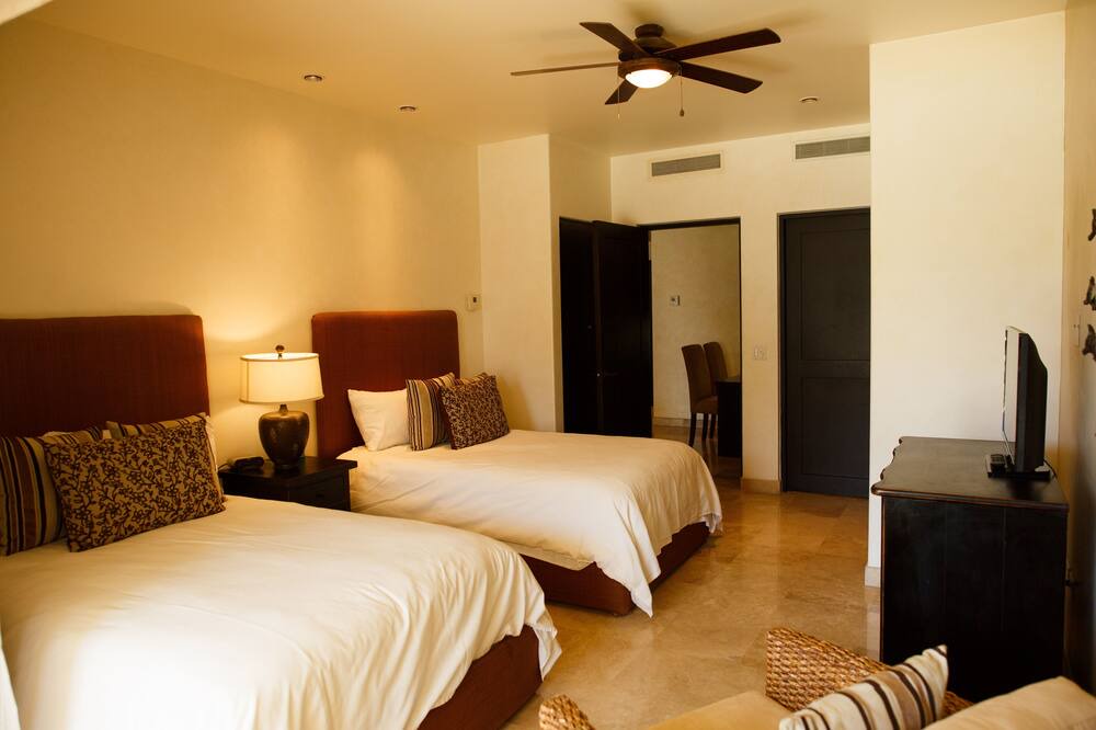 Photo of Others in Zona Hotelera