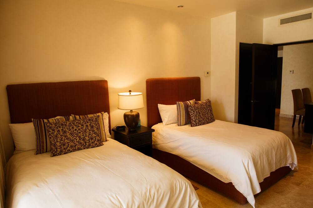 Photo of Others in Zona Hotelera