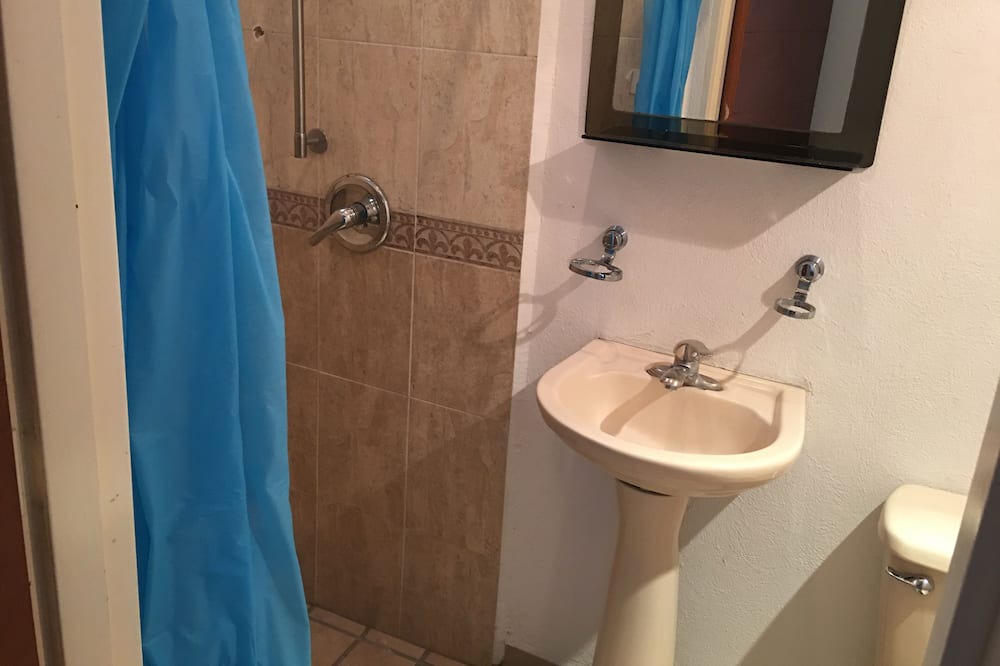 Photo of Bathroom in Tlaquepaque