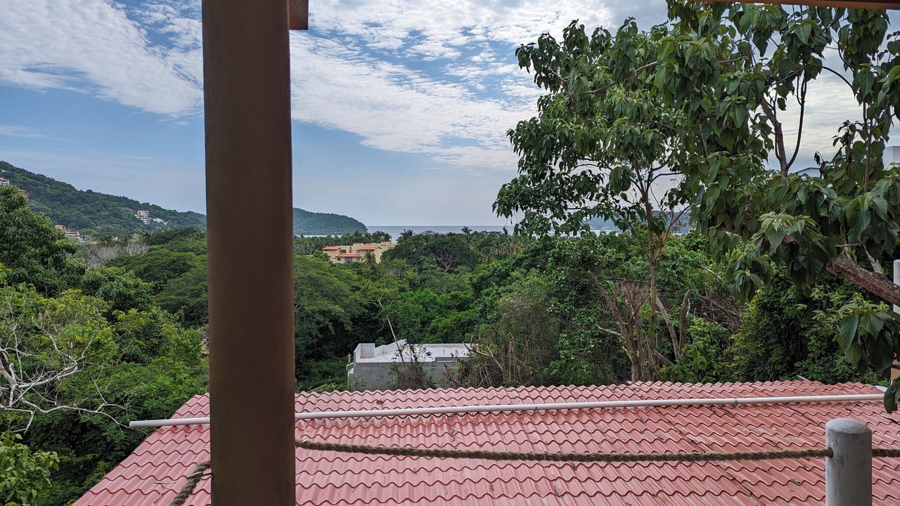 Photo of Bedroom in Zihuatanejo