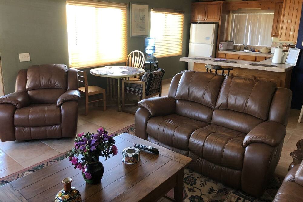 Photo of Livingroom in Cholla Bay