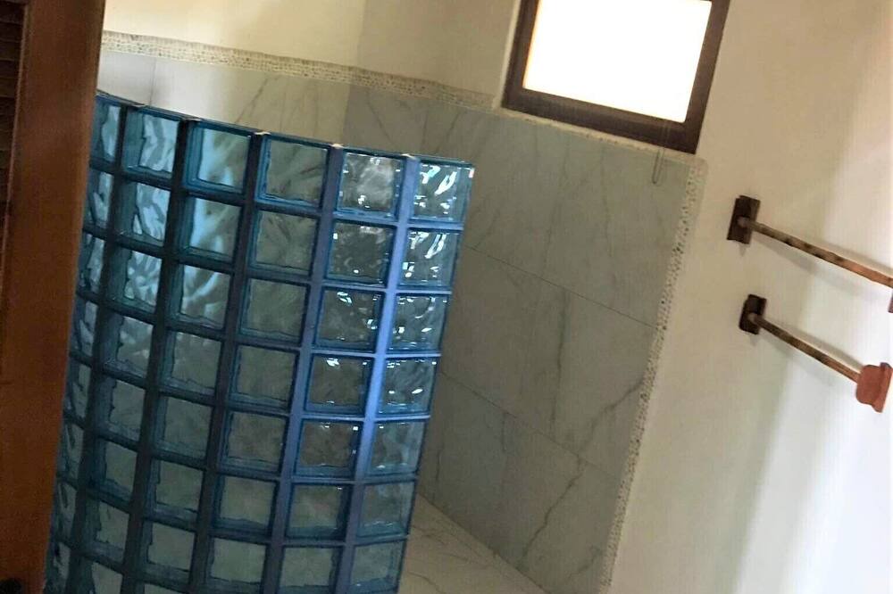Photo of Bathroom in Playa la Madera
