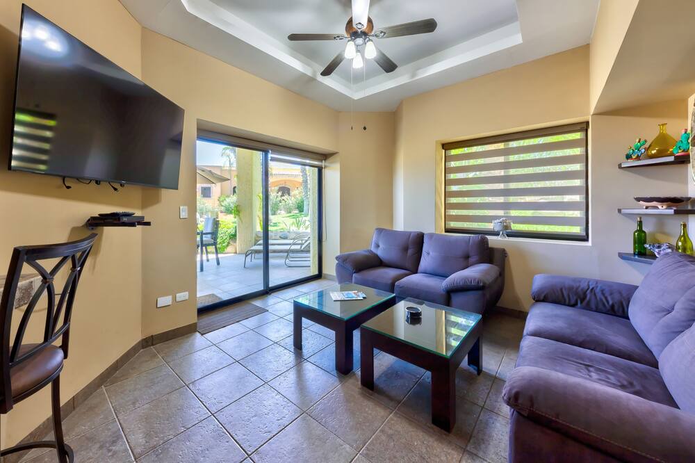 Photo of Livingroom in Cabo Bello