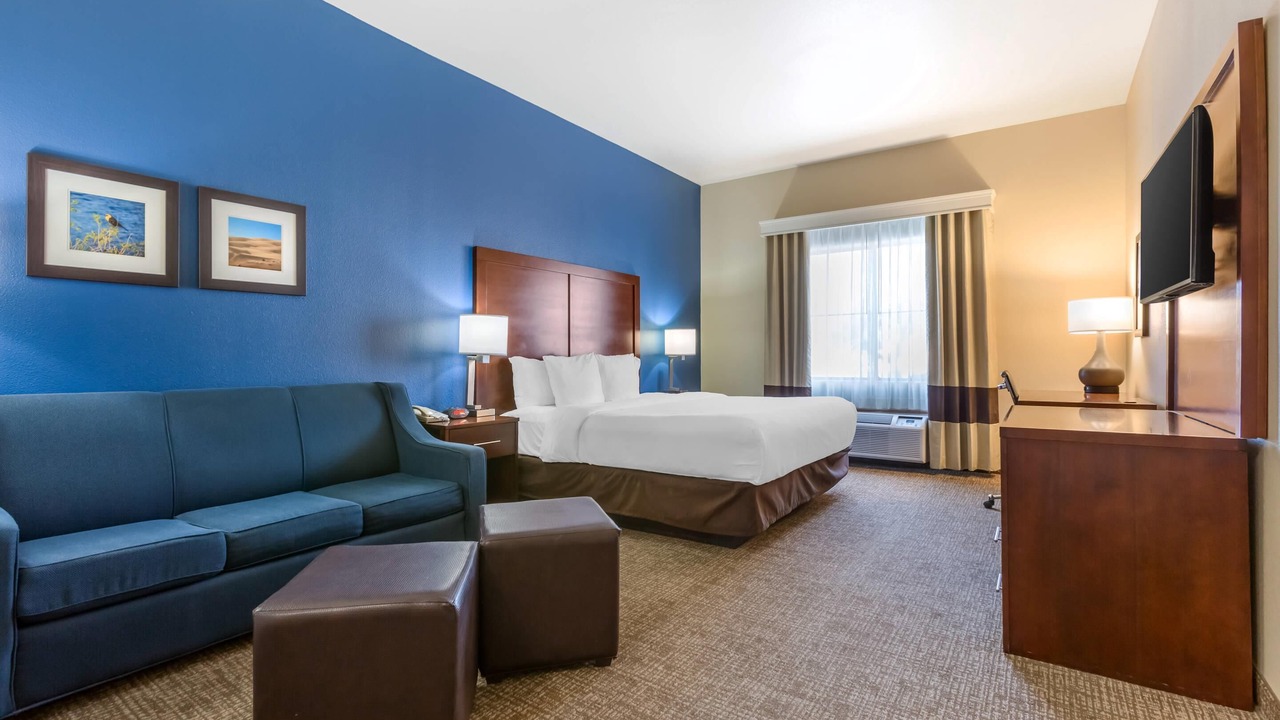 Photo of Bedroom in Fortuna Foothills