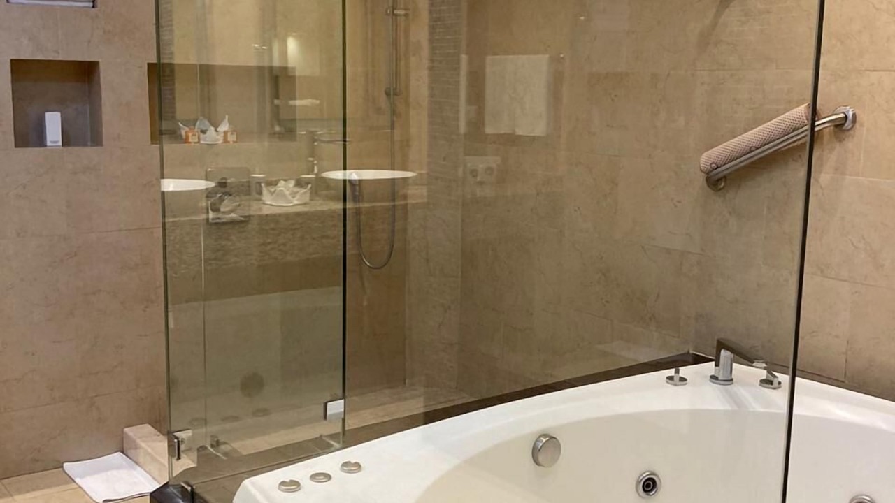 Photo of Bathroom in Mercurio