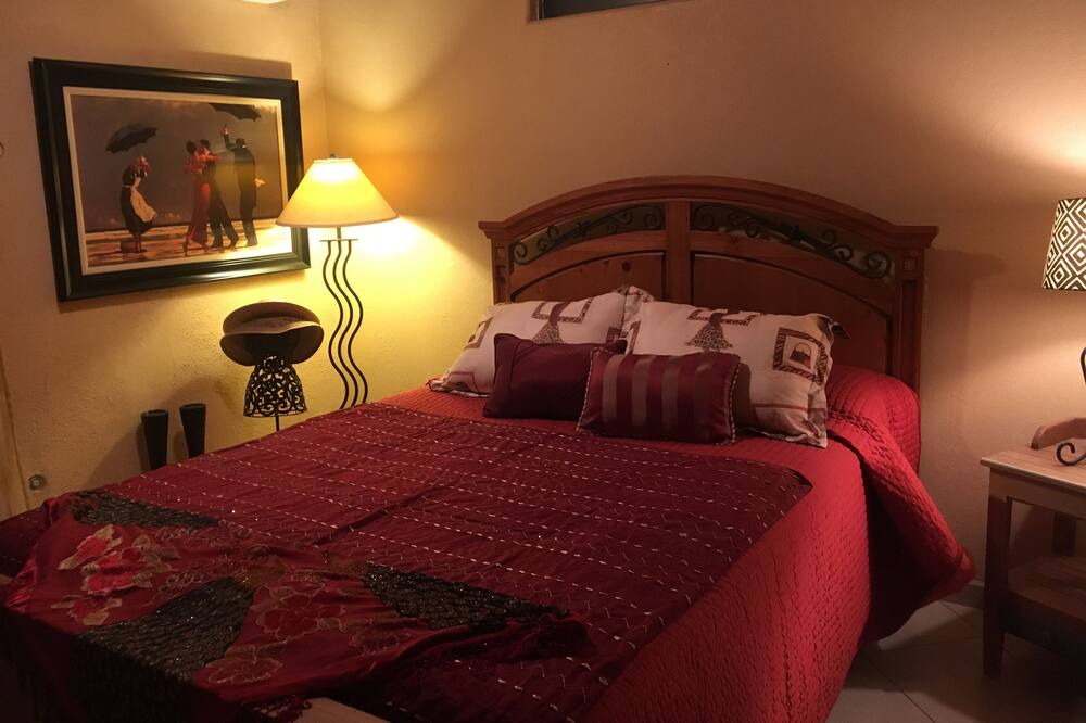 Photo of Bedroom in Cholla Bay