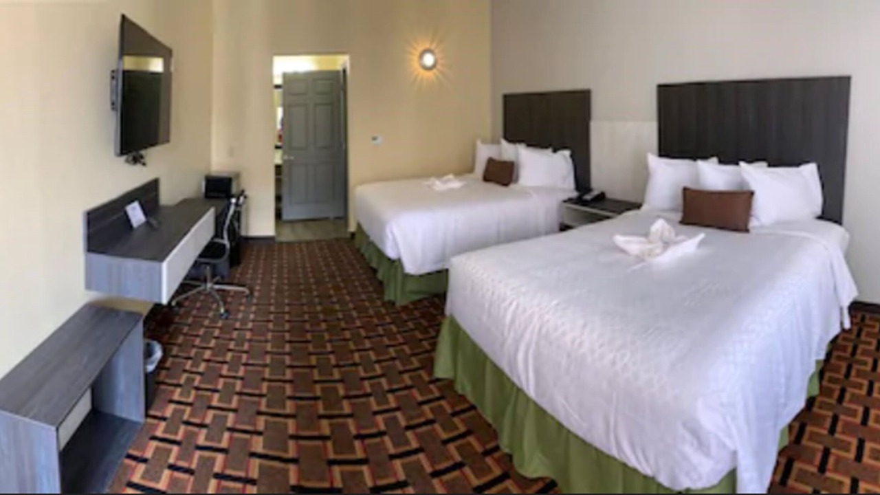 Photo of Bedroom in Edinburg