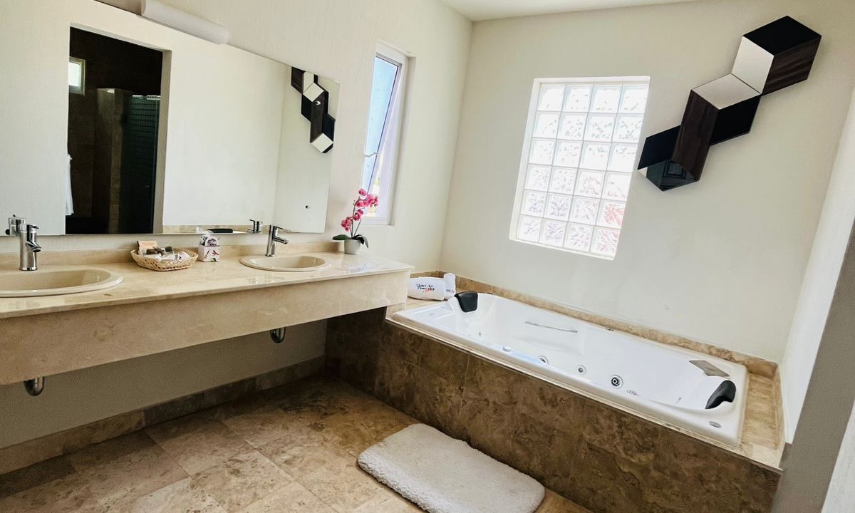 Photo of Bathroom in Ajijic