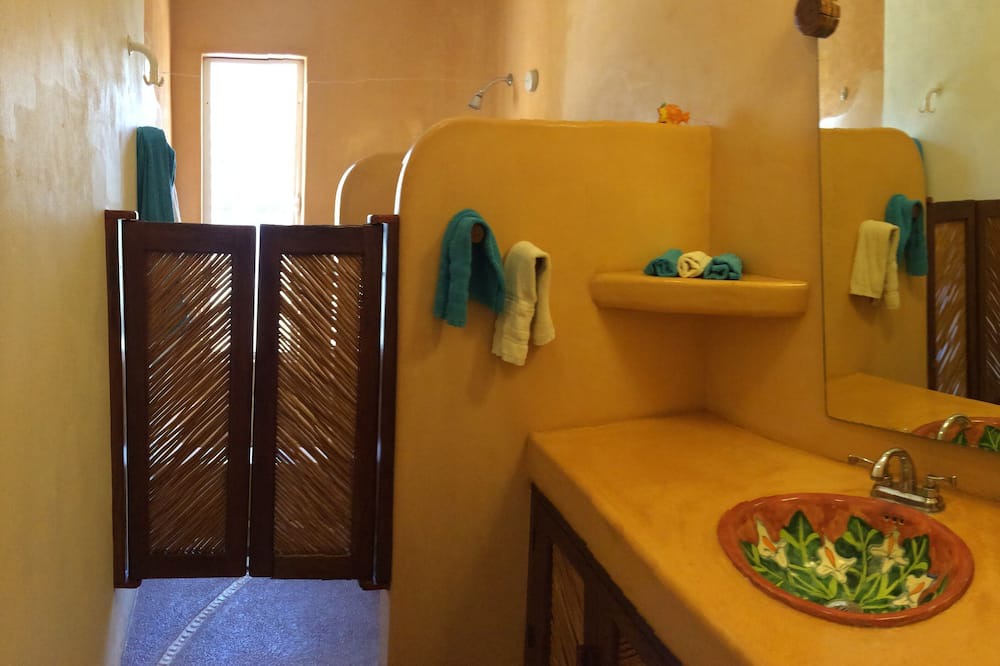 Photo of Bathroom in Playa la Madera
