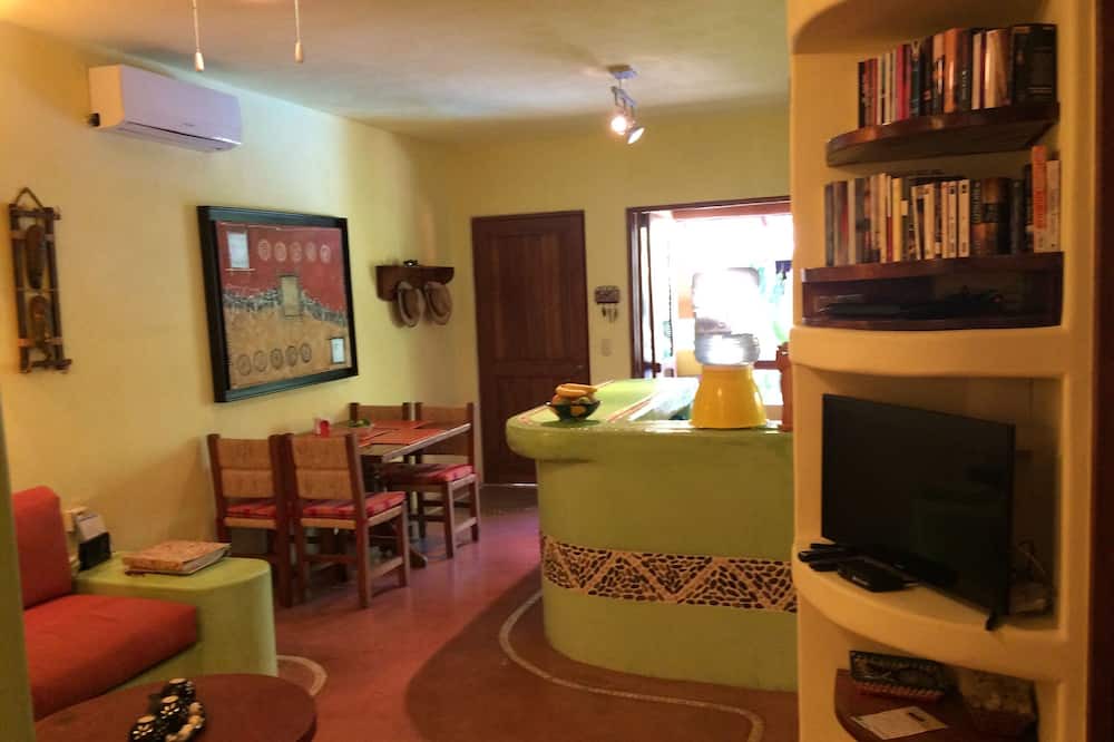 Photo of Livingroom in Playa la Madera