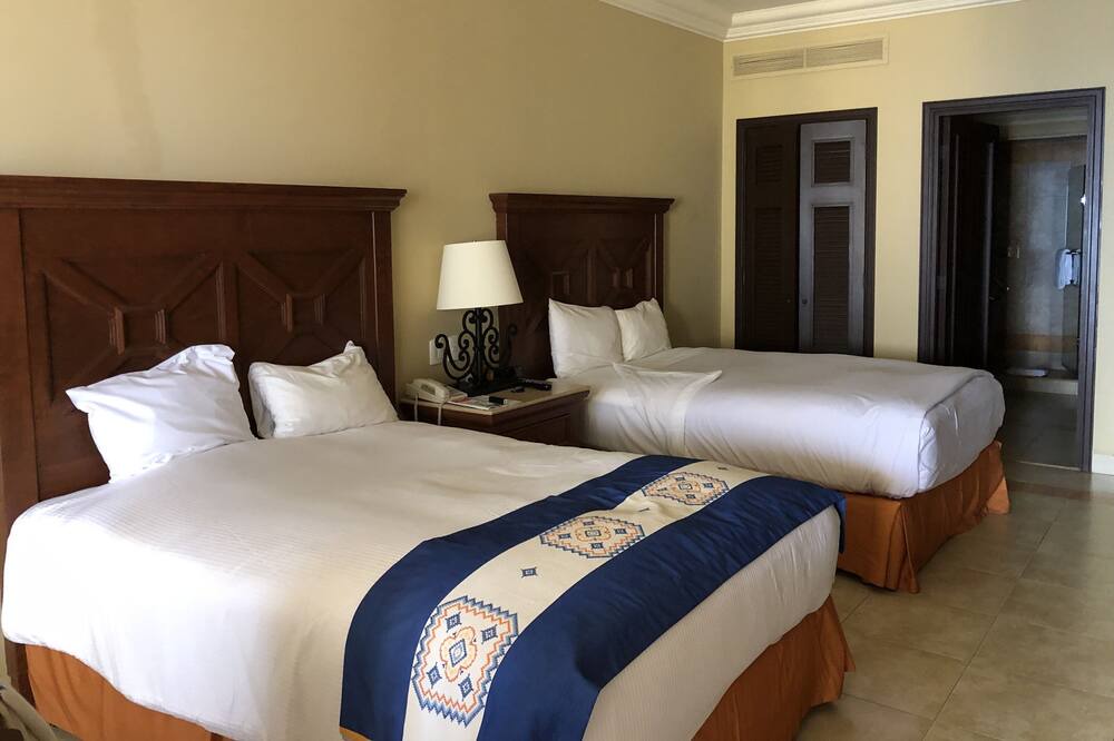 Photo of Bedroom in Paraiso Escondido