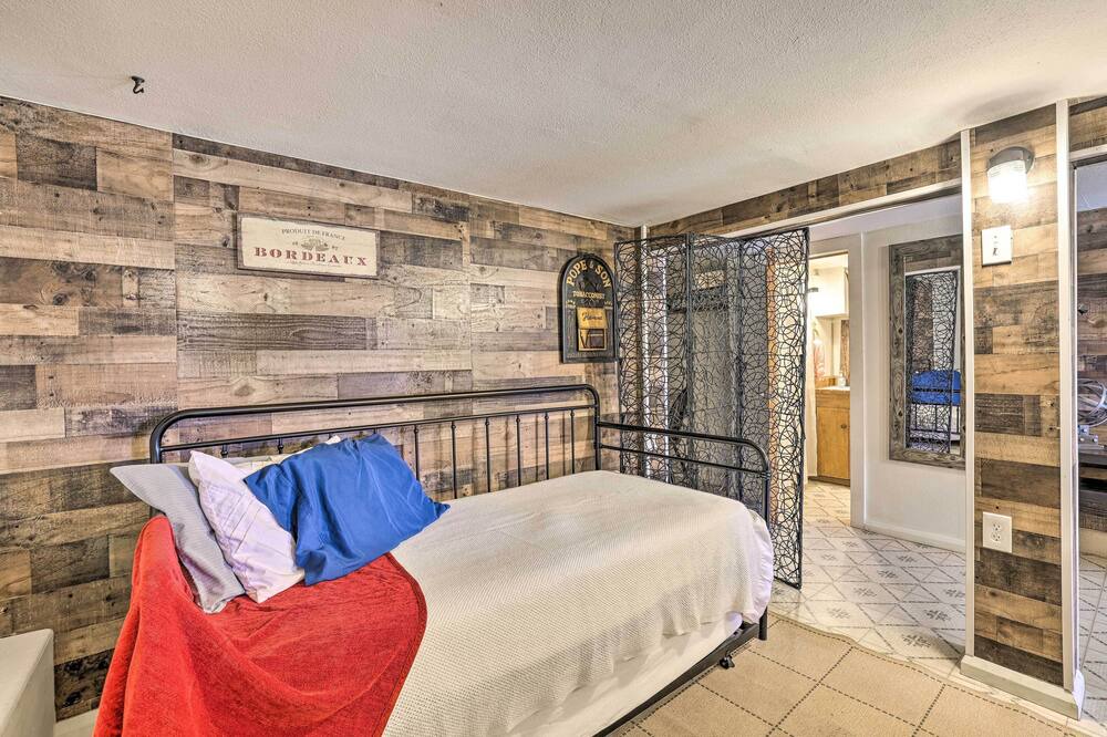 Photo of Bedroom in Tolleson