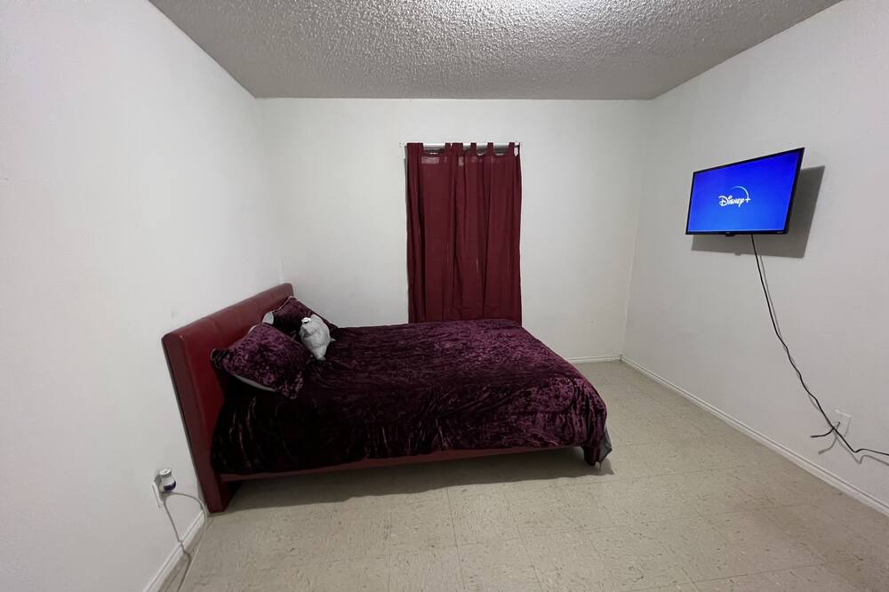 Photo of Bedroom in Mission