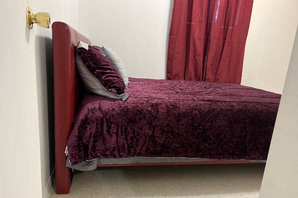Photo of Bedroom in Mission
