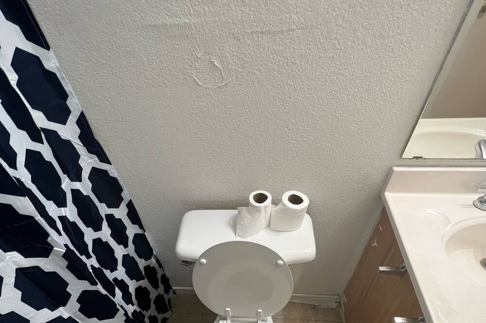 Photo of Bathroom in Mission
