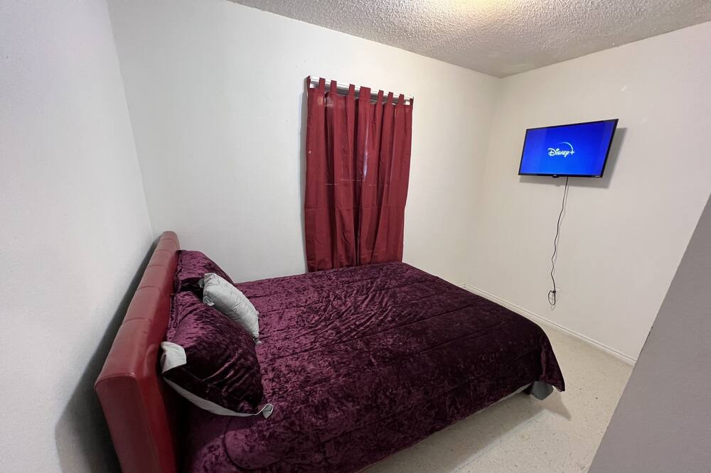 Photo of Bedroom in Mission