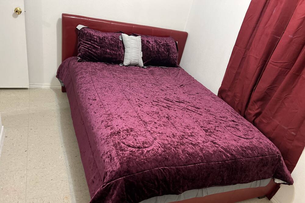 Photo of Bedroom in Mission