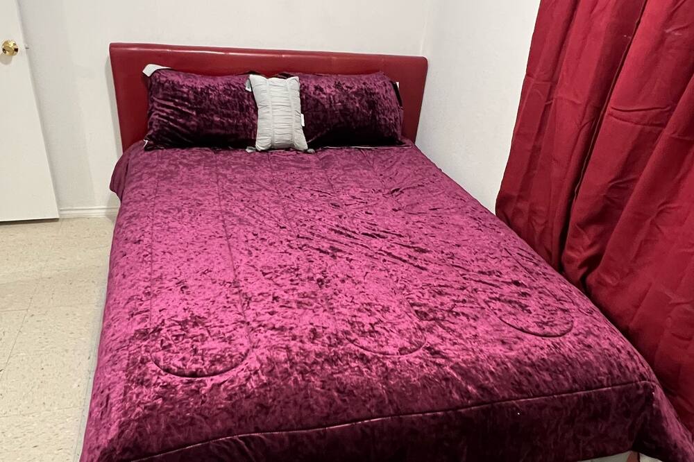 Photo of Bedroom in Mission