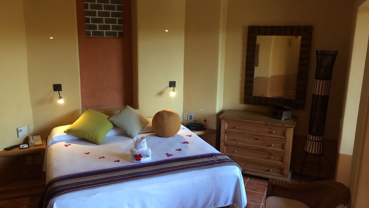 Photo of Bedroom in Zihuatanejo