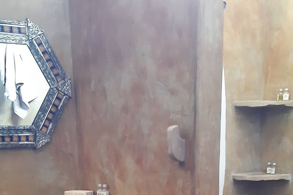 Photo of Bathroom in Buenavista
