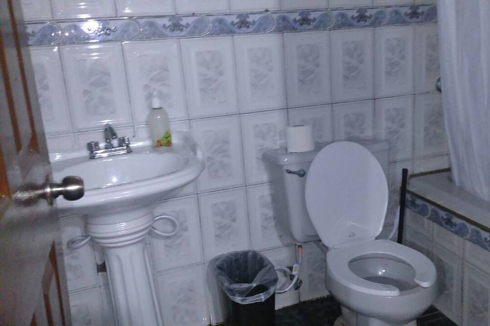 Photo of Bathroom in Ensenada