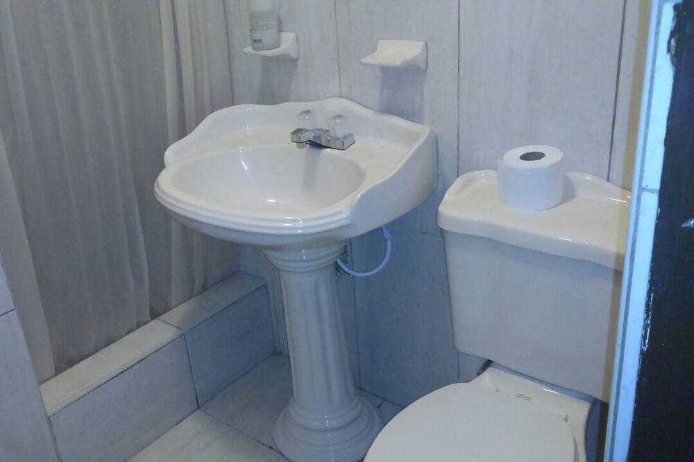 Photo of Bathroom in Ensenada