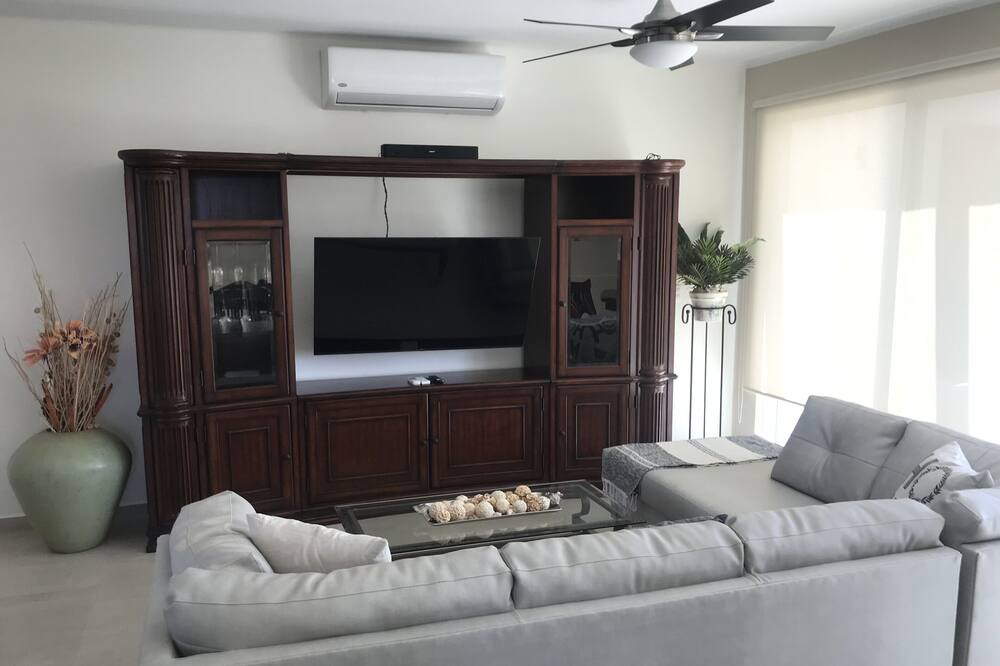 Photo of Livingroom in El Tezal