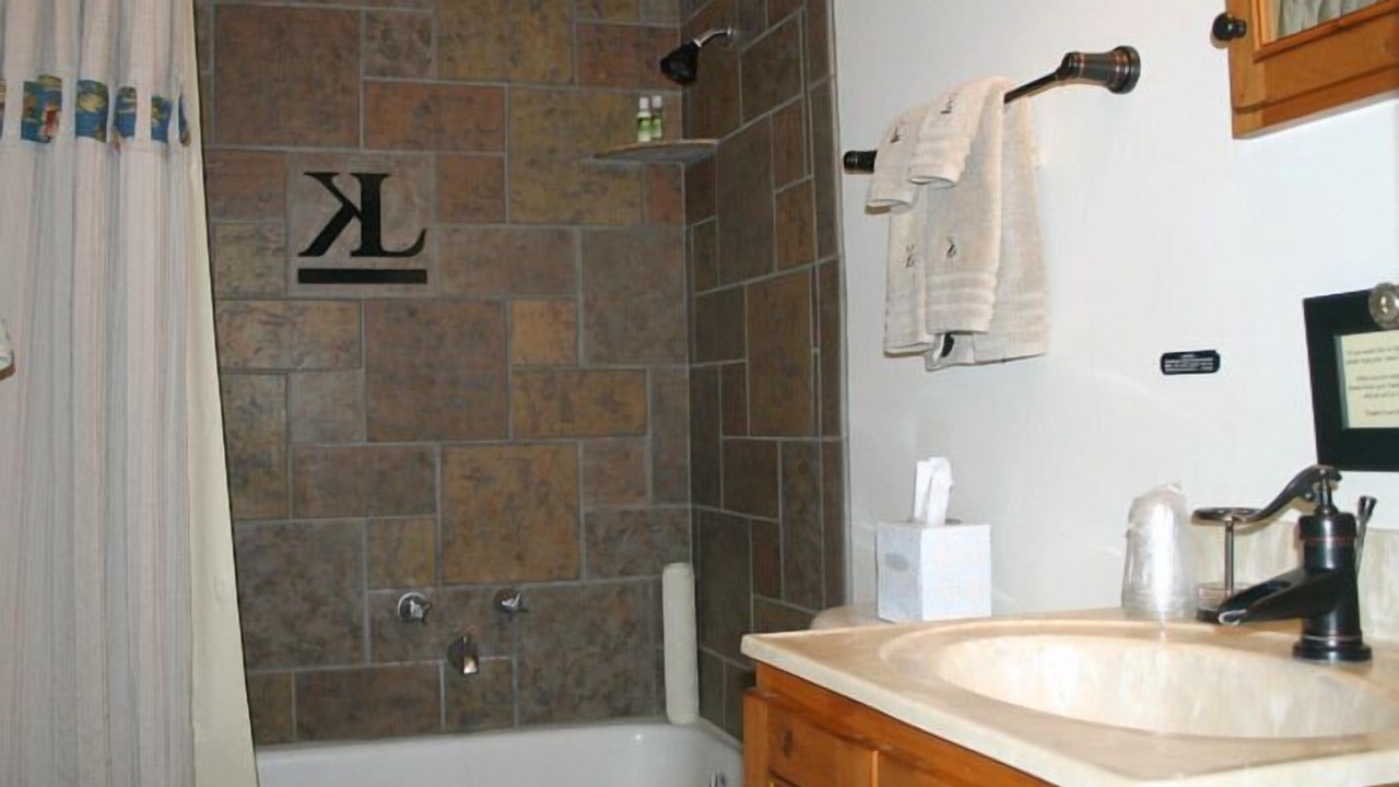 Photo of Bathroom in Wickenburg