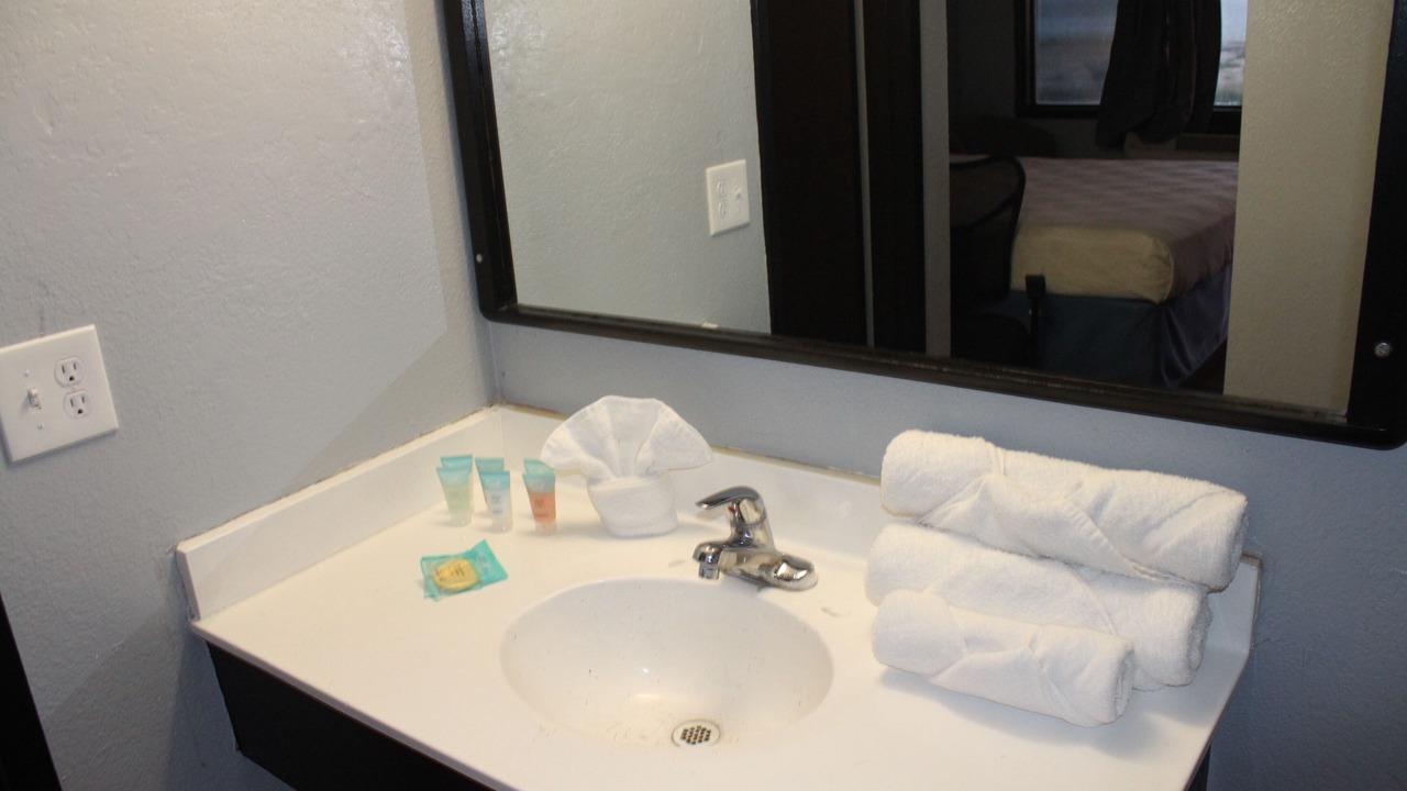Photo of Bathroom in Blythe