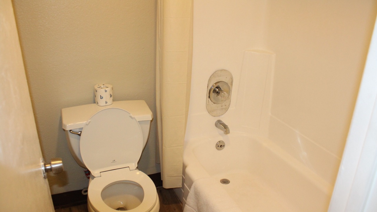 Photo of Bathroom in Blythe