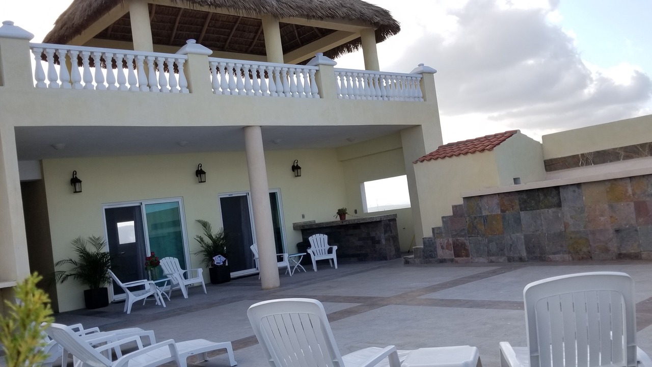 Photo of Patio Balcony in Ferrocarrilera