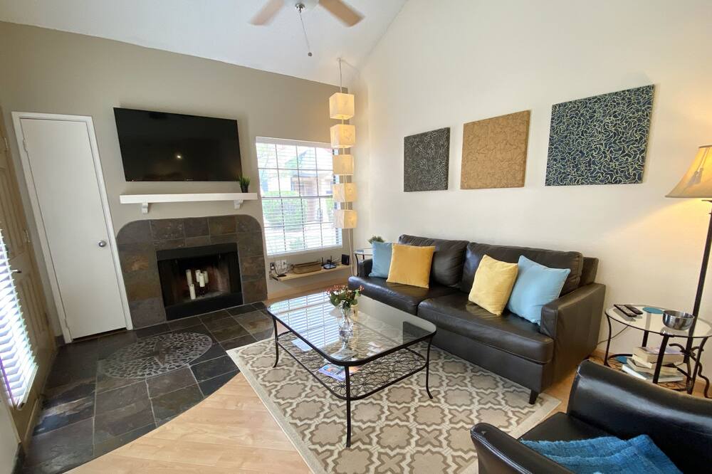 Photo of Livingroom in Mesa Grande