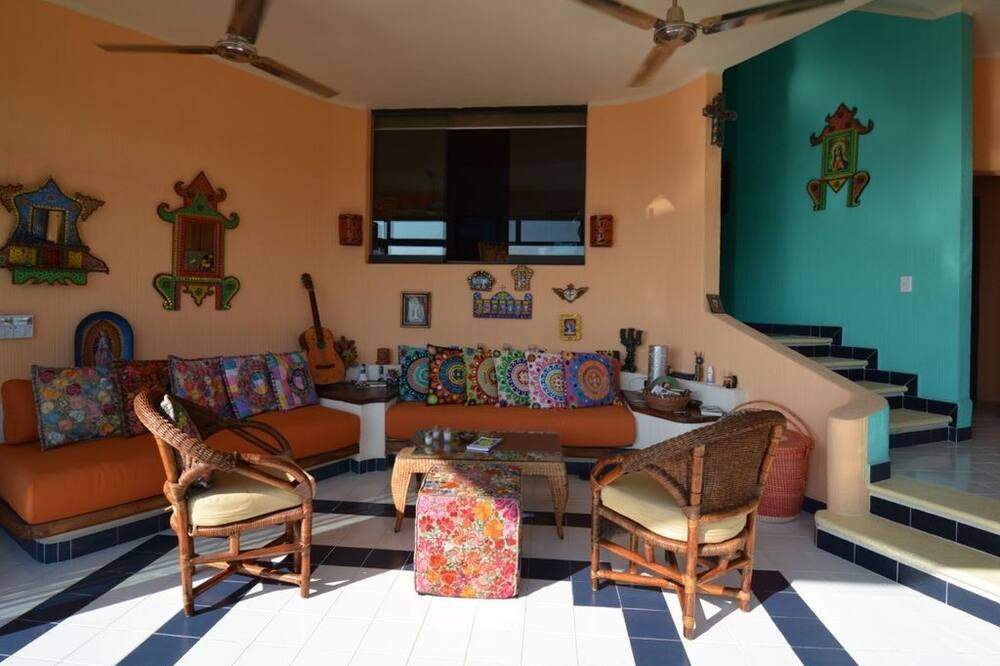 Photo of Bedroom in Zihuatanejo