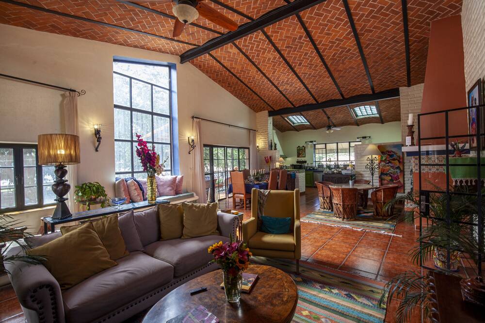 Photo of Livingroom in Ajijic