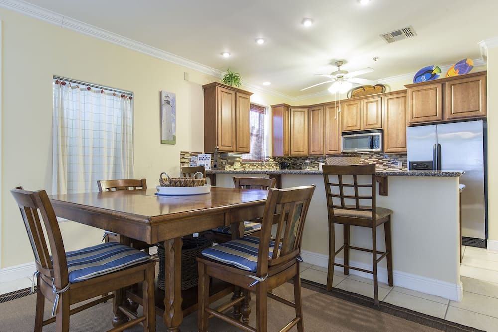 Photo of Livingroom in South Padre Island