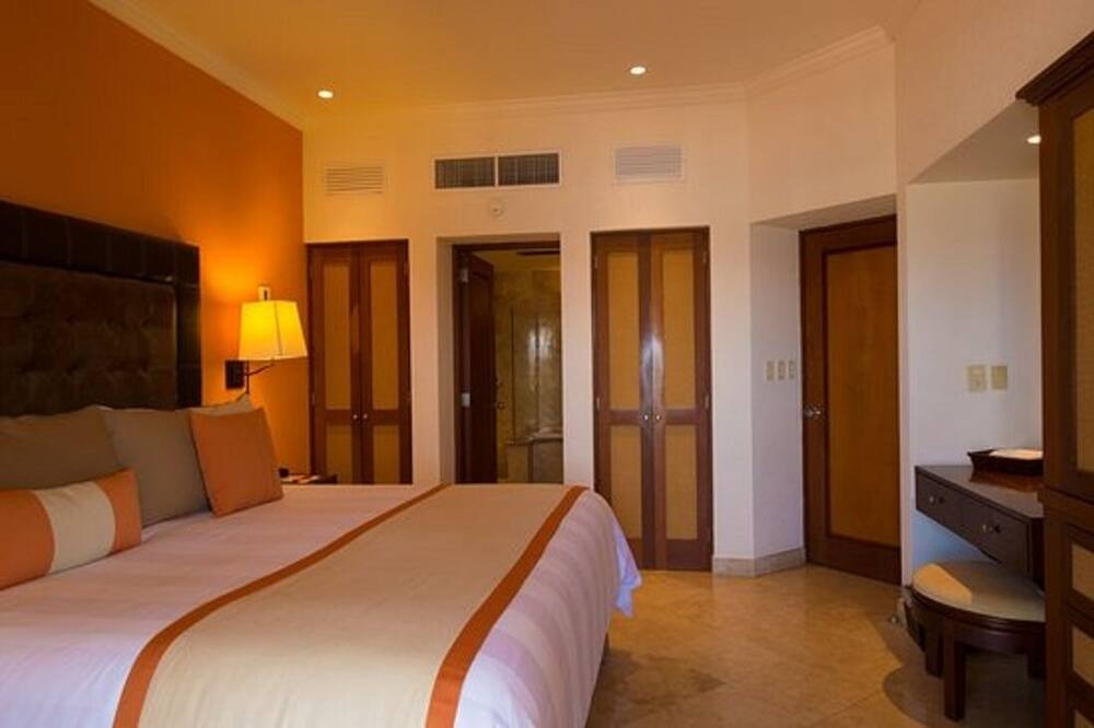 Photo of Bedroom in Marina