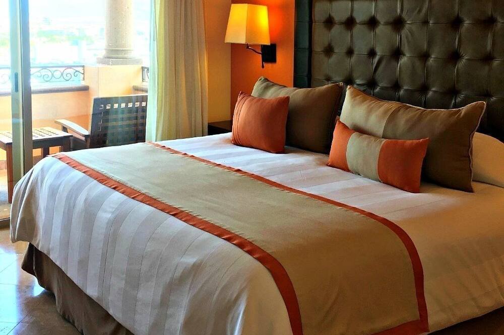 Photo of Bedroom in Marina