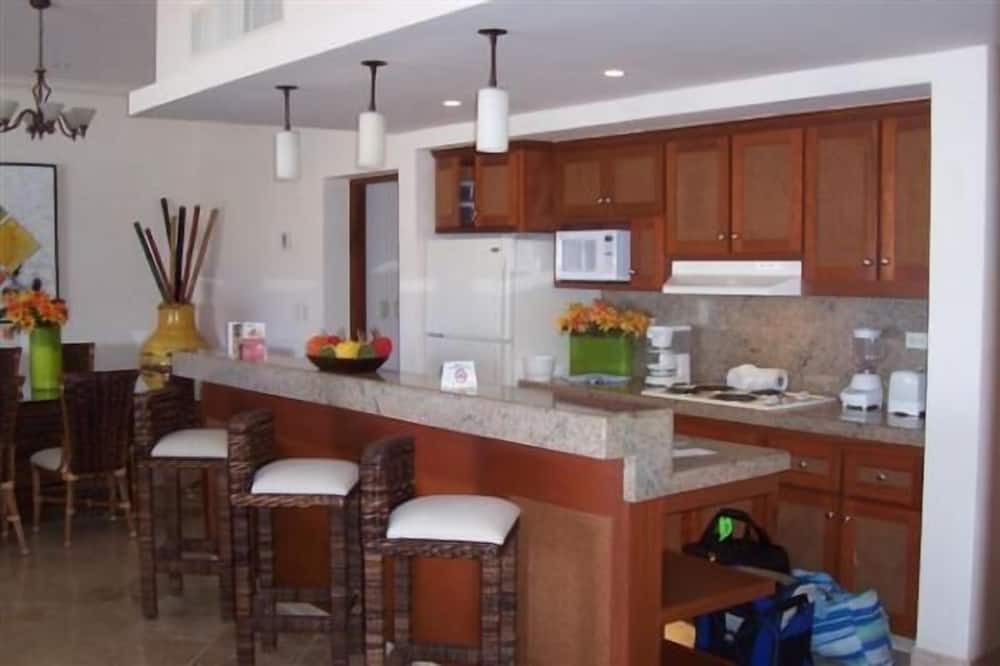 Photo of Kitchen in Marina