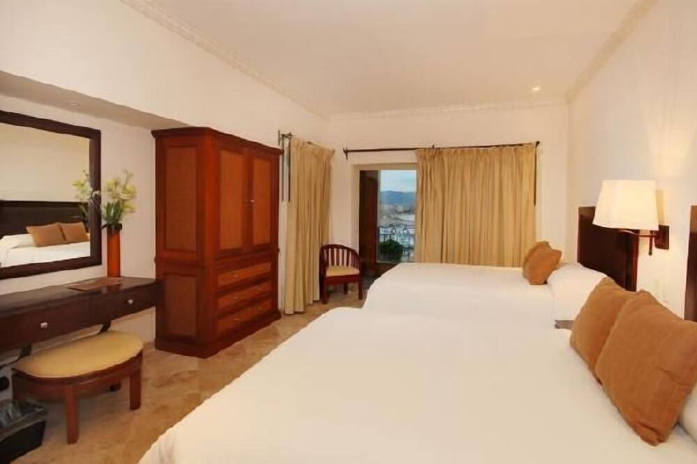 Photo of Bedroom in Marina