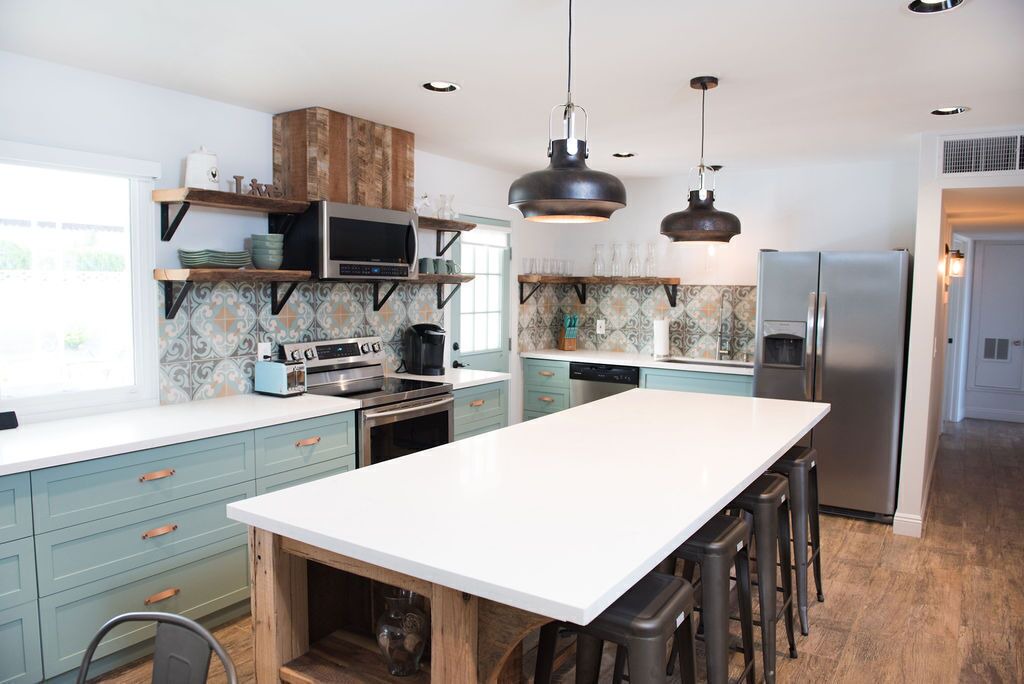 Photo of Kitchen in New Papago Parkway