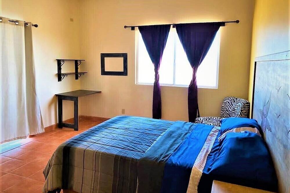Photo of Bedroom in El Dorado Ranch