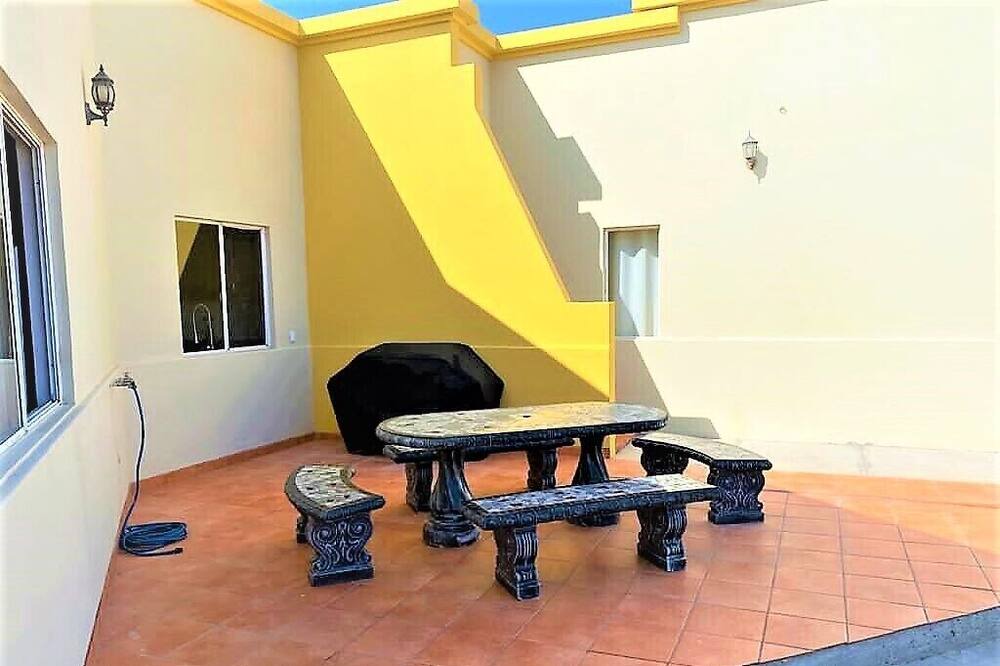 Photo of Patio Balcony in El Dorado Ranch